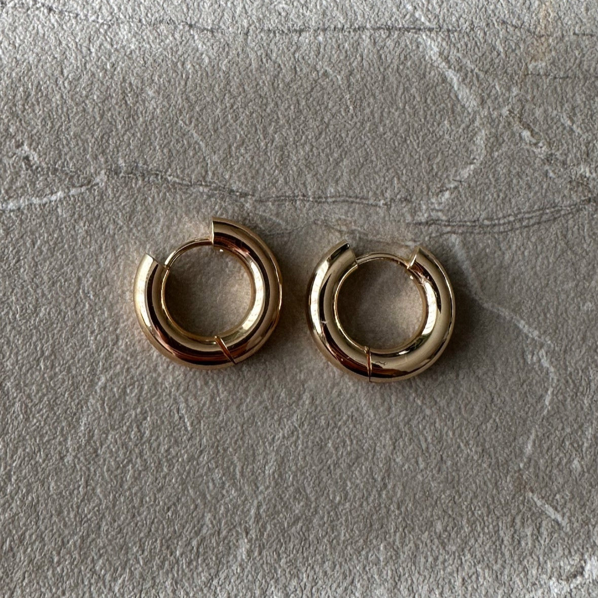 Celine – Bold Hoops